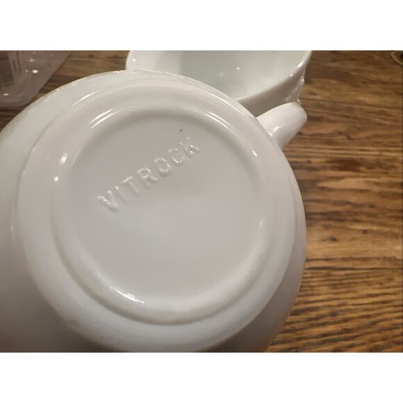 Vintage Vitrock White Milk Glass Teacups Floral Rose Embossed set of 3 - Picture 5 of 6